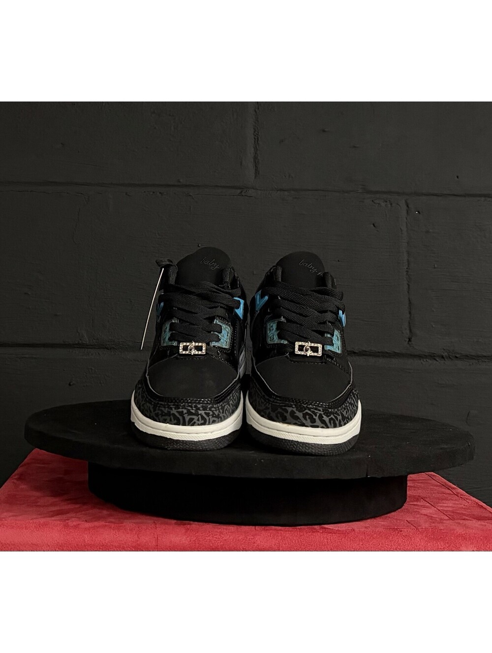 Baby Phat Y2K Sneaker Mcbling Rare Collector 7 BNIB